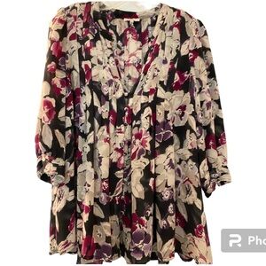 Joie floral top, 100% silk,size medium. Soft with black, purple, cream and gray.